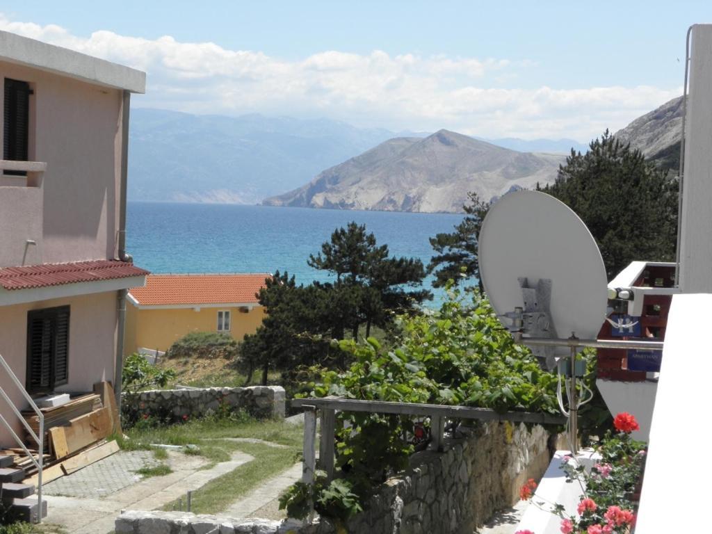 Apartments Milan In Baska Exterior photo