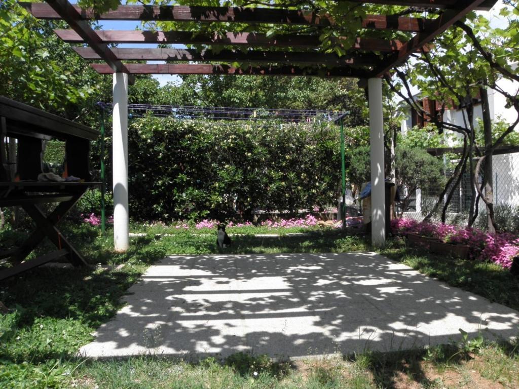 Apartments Milan In Baska Exterior photo