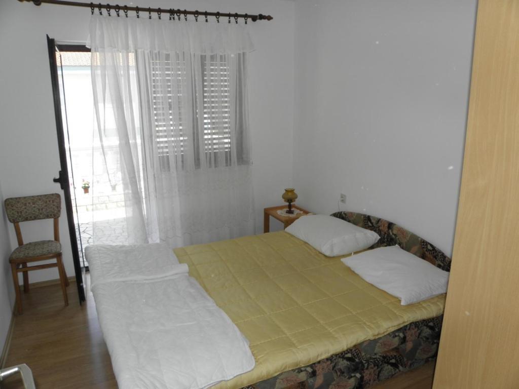 Apartments Milan In Baska Exterior photo