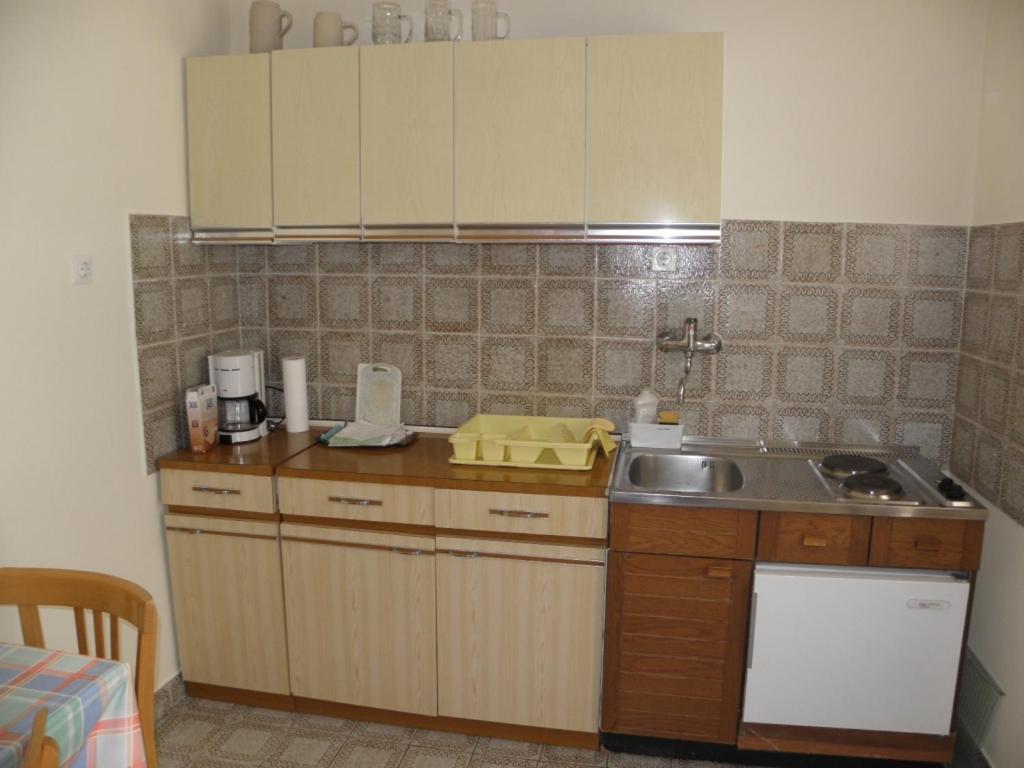 Apartments Milan In Baska Exterior photo
